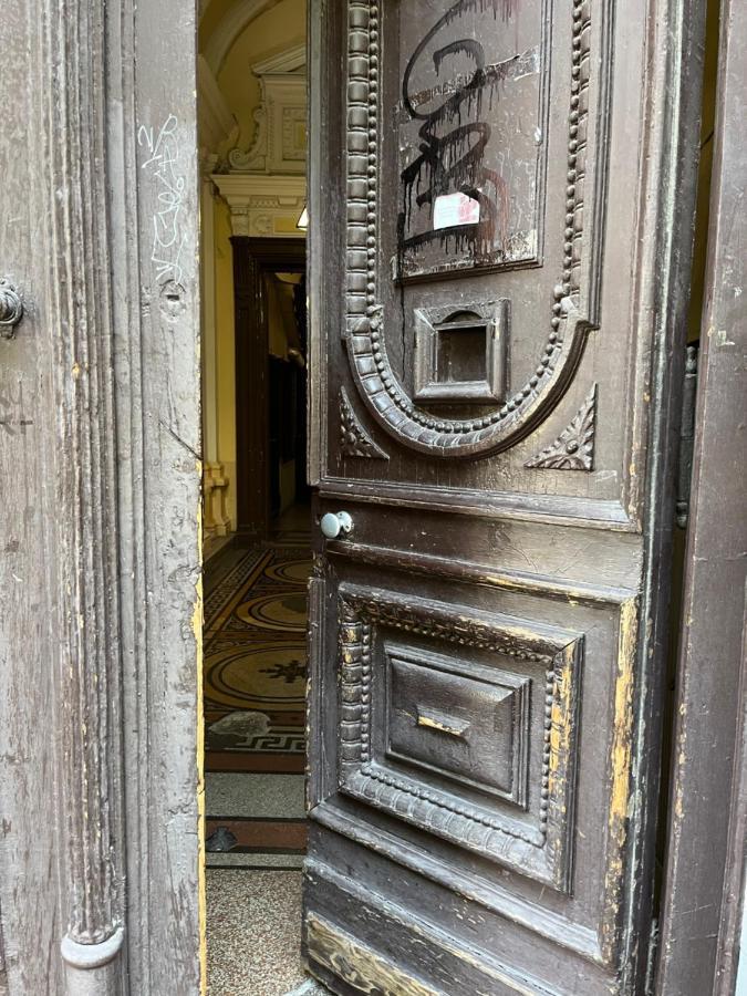 Appartamento Casa Nora Liszt Ferenc Ter Budapest Esterno foto