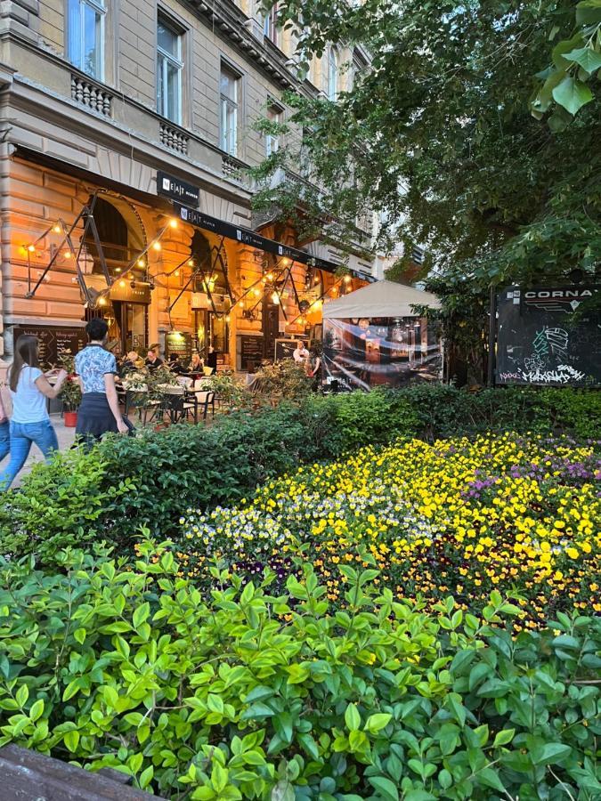 Appartamento Casa Nora Liszt Ferenc Ter Budapest Esterno foto